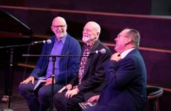 Photograph of composer Brett Dean giving a pre-performance talk.