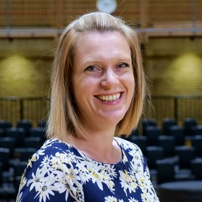 Headshot of Claire Tilt