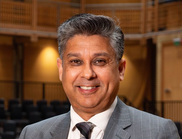 Headshot of Gurpreet Bhatia