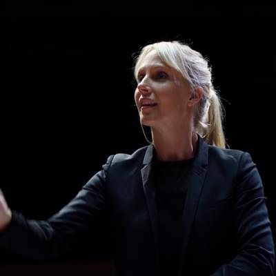 Sofi Jeannin conducting.