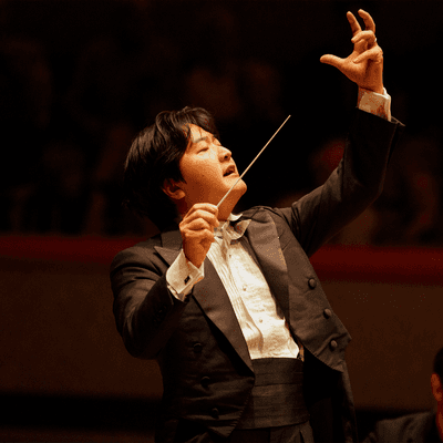 Photograph of Kazuki Yamada conducting the CBSO.