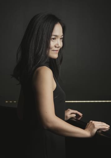 Pianist Hisako Kawamura